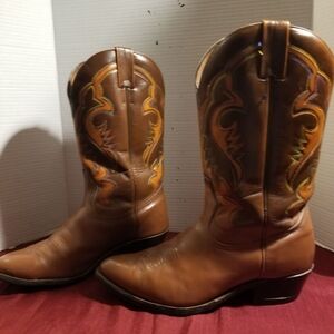 Women's Boulet leather cowboy size 9.5,